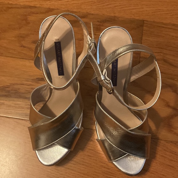 Stuart Weitzmann silver, strappy platforms size 9 - Picture 8 of 16
